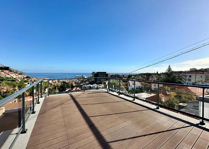 شقة Private Rooftop Sunny Terrace In *