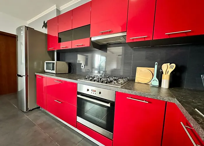 Private Rooftop Sunny Terrace In شقة