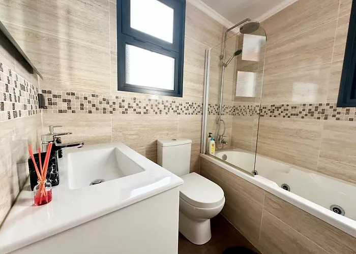 Διαμέρισμα Private Rooftop Sunny Terrace In Φουνκάλ