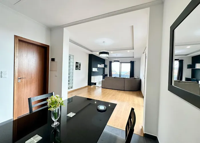 公寓 Private Rooftop Sunny Terrace In *